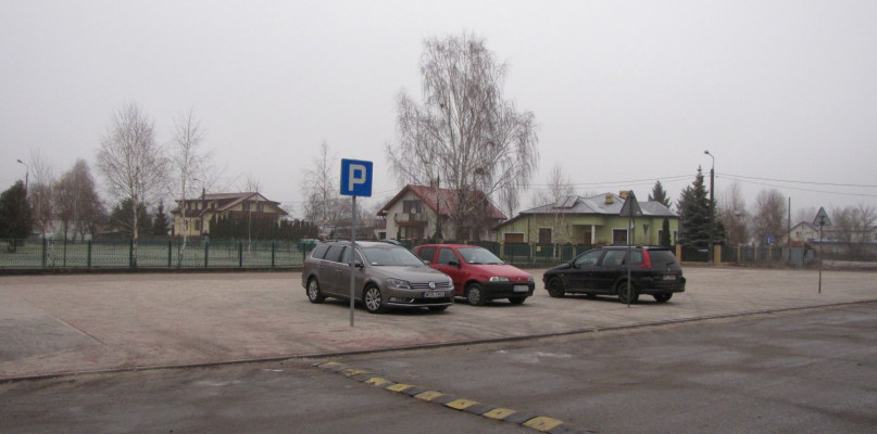 Parking przy SP3 oddany do użytku - Zdjęcie główne