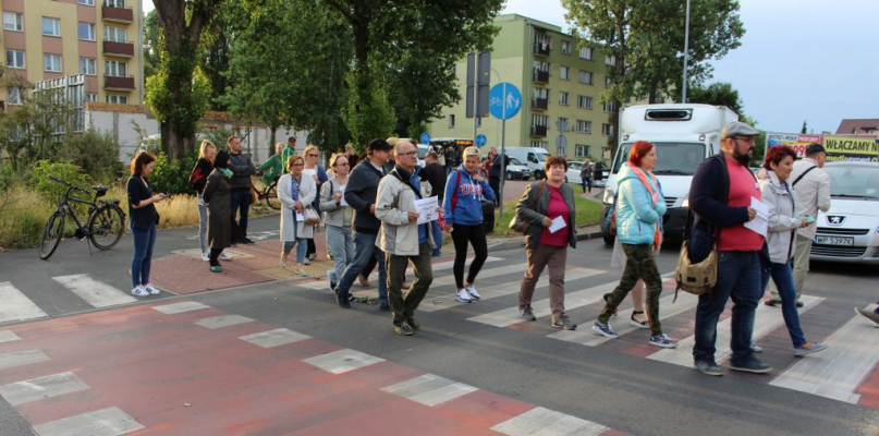 Protestowali przeciwko truciu przez Orlen [ZDJĘCIA] - Zdjęcie główne