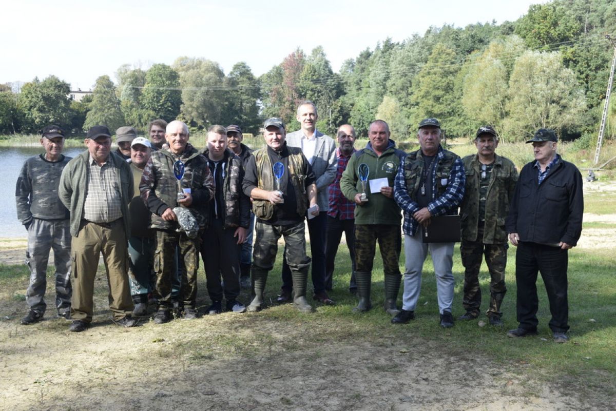 Mistrzowskie wędkowanie w Gostyninie. Za nami zawody o puchar burmistrza [ZDJĘCIA] - Zdjęcie główne