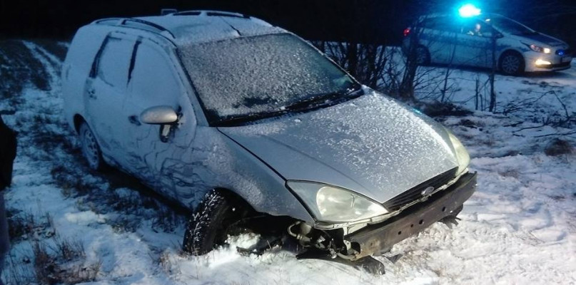 Śnieg, lód i 3 kolizje: policja podsumowuje działania - Zdjęcie główne