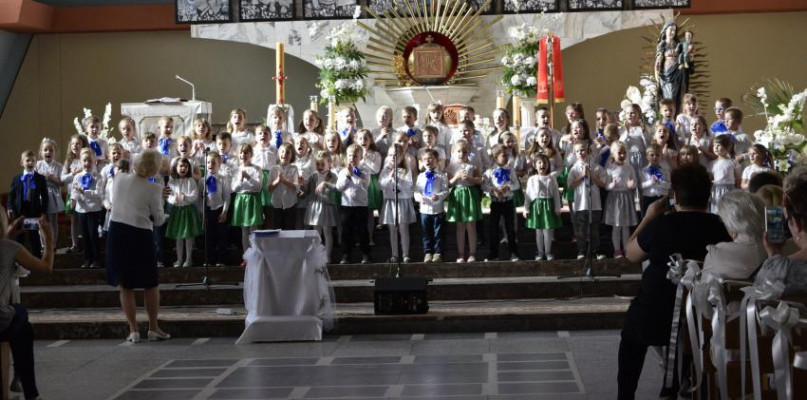 Koncert dedykowany rodzinie - Zdjęcie główne