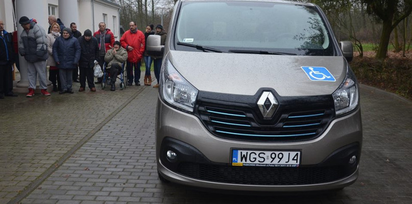 DPS dostał auto od powiatu - Zdjęcie główne