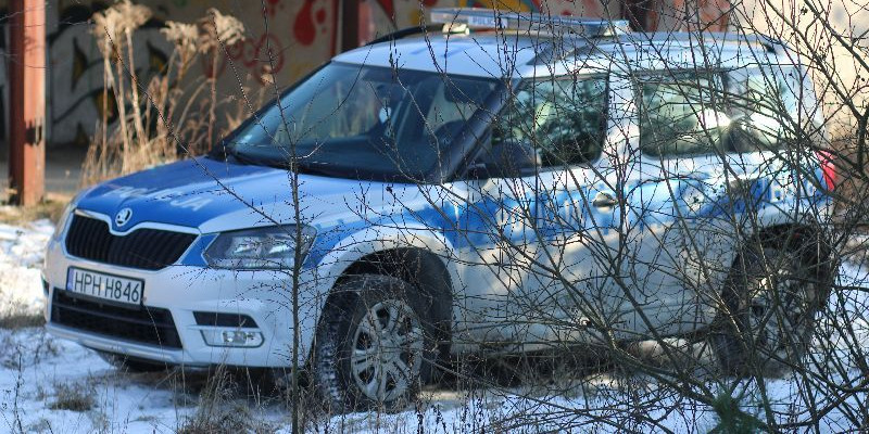 W trosce o bezdomnych: policjanci sprawdzili opuszczone budynki - Zdjęcie główne