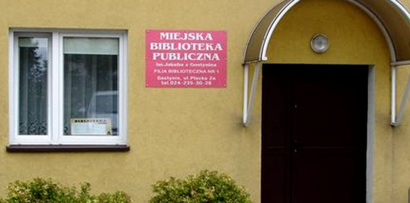 Spotkanie w bibliotece dla miłośników książek - Zdjęcie główne