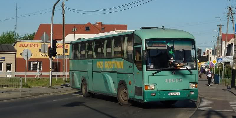 Policjanci sprawdzali trzeźwość kierowców autobusów - Zdjęcie główne