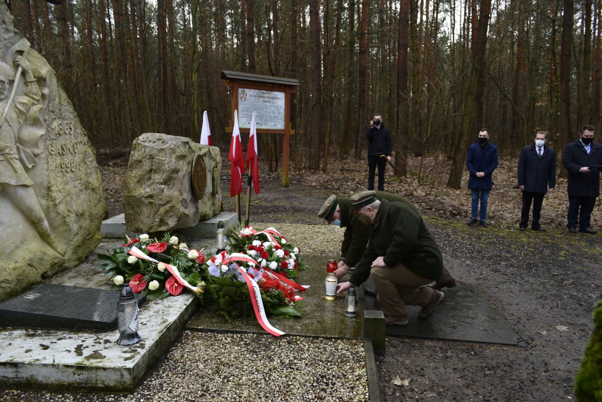 [ZDJĘCIA] Chwała Bohaterom poległym w Gaśnem - Zdjęcie główne