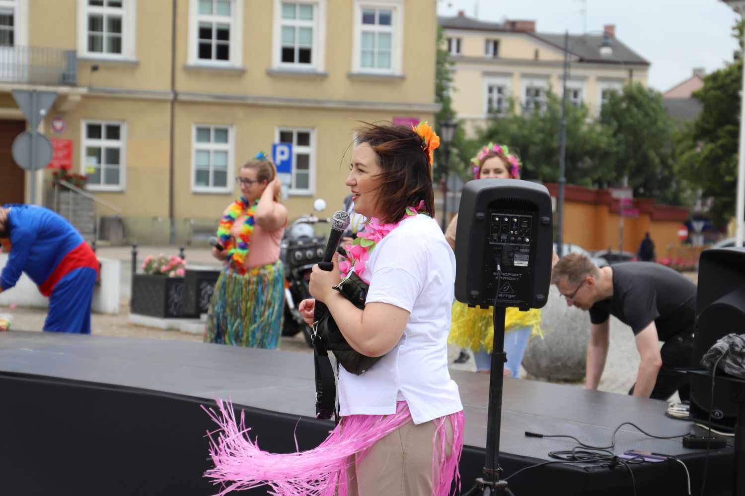 Tańce, zabawy i prezenty – trwa chrześcijański piknik rodzinny w centrum Kutna 