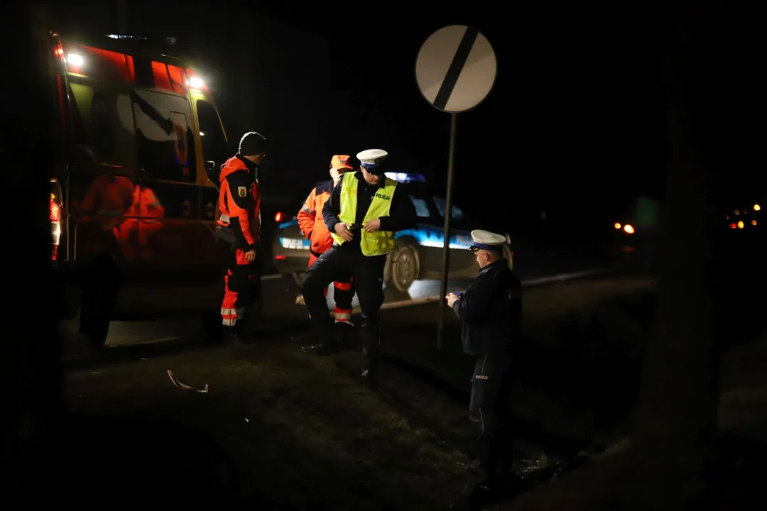 Na DK 60 pod Kutnem ciężarówka potrąciła śmiertelnie męczyznę