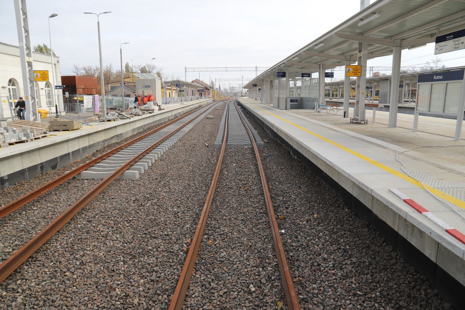 Trwa remont linii na odcinku Zgierz -  Kutno oraz prace związane z modernizacją linii i stacji na odcinku Kutno- Łowicz