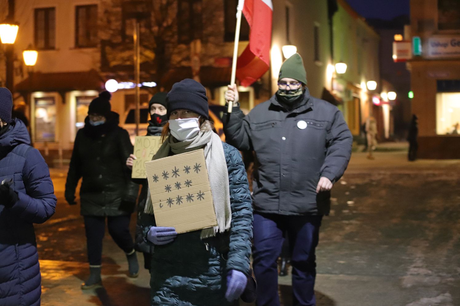 W trakcie kutnowskiego protestu słownie zaatakowano posła Woźniaka