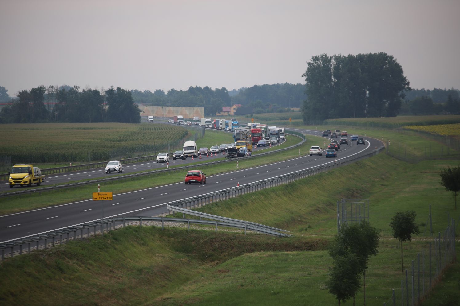 Na autostradzie A1 pod Kutnem doszło do kolejnego wypadku