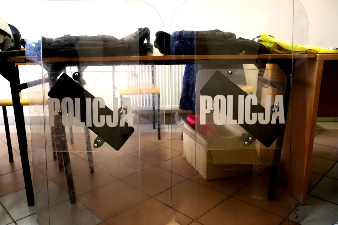 W kutnowskiej Akadami Nauk Stosowanych odbył się dzień otwarty. Pokazano m.in. Centrum Symulacji Medycznych, oprócz tego w wydarzeniu wzięli udział policjanci i żołnierze WOT