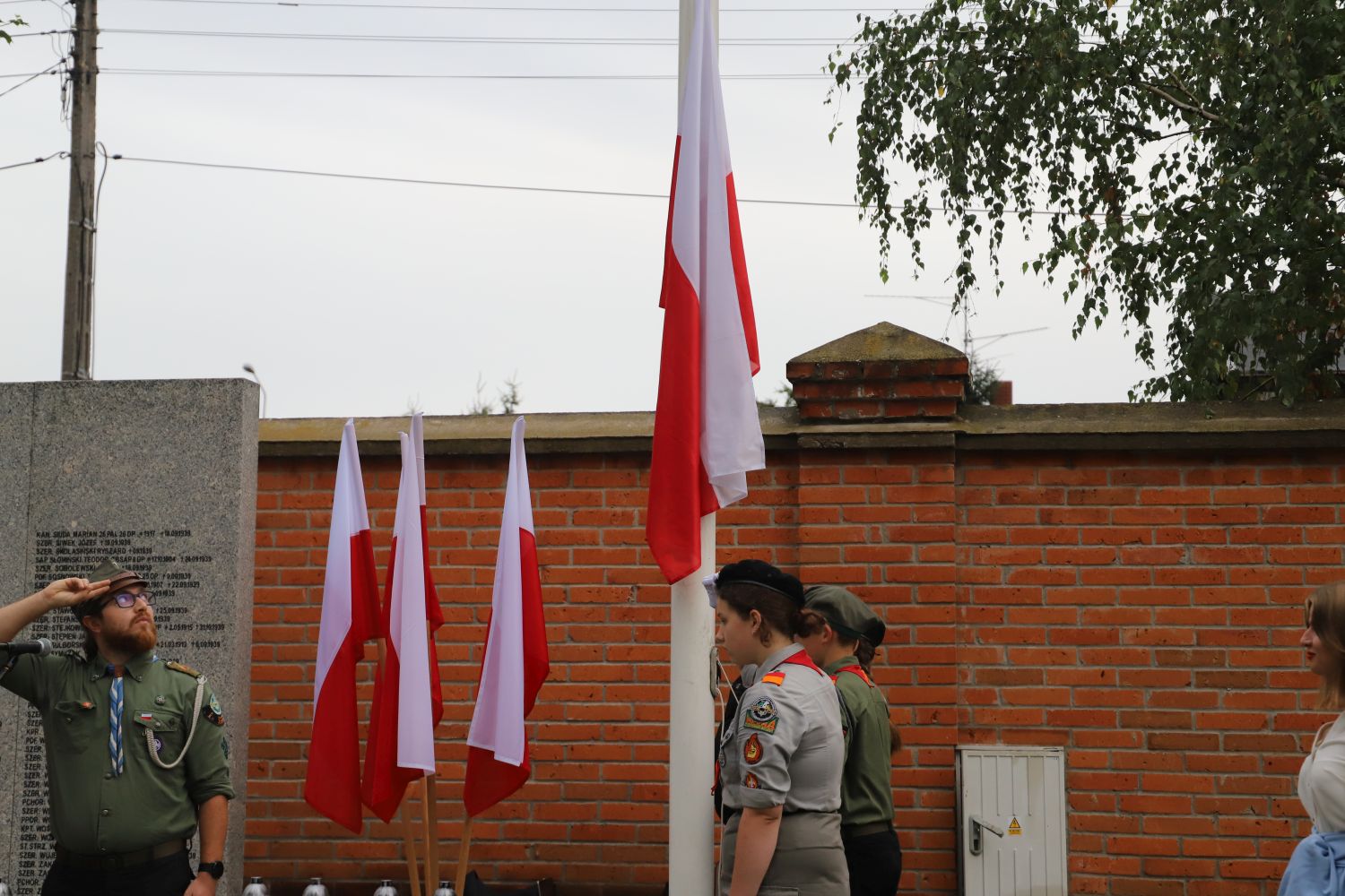 W Kutnie upamiętniono 77. rocznicę wybuchu Powstania Warszawskiego 