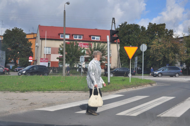 Przejście dla pieszych budzi emocje - Zdjęcie główne