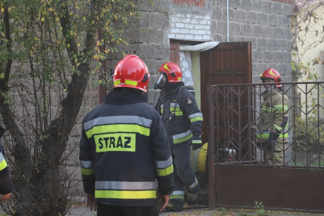 Strażacy z Żychlina podsumowują interwencje i apelują do mieszkańców. "Wasze życie i zdrowie jest bezcenne!" - Zdjęcie główne