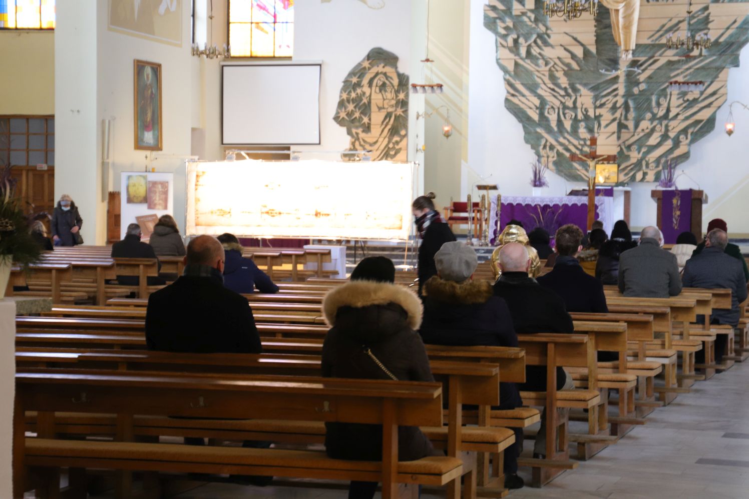 W Kutnie można podziwiać replikę Całunu Turyńskiego