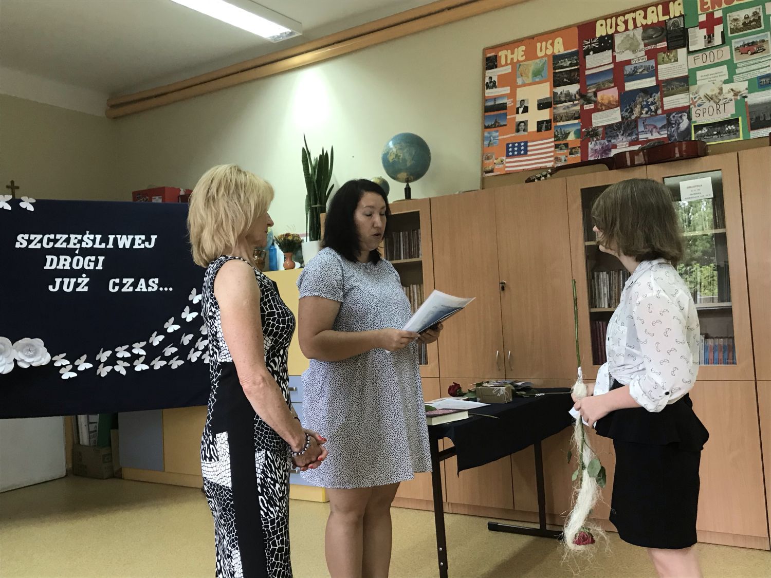 Uroczystość zakończenia roku szkolnego we Wroczynach dla klas I - VII
