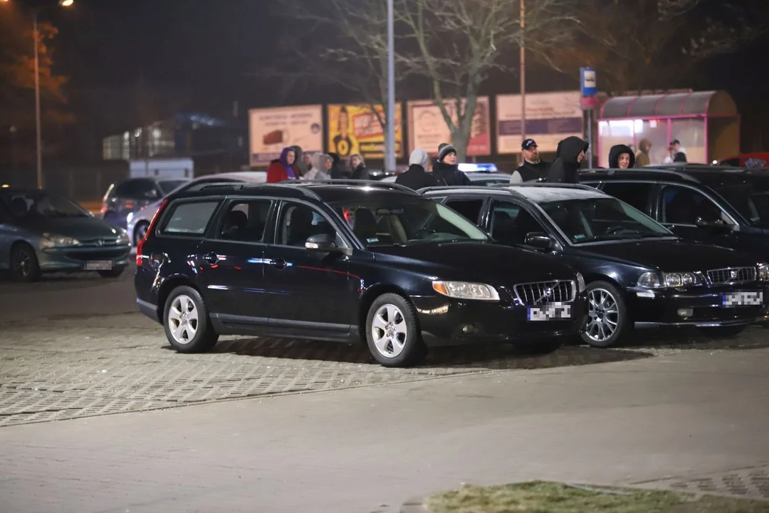 Pod Galerią Różaną odbył się kolejny zlot spod szyldu Racing Night Kutno