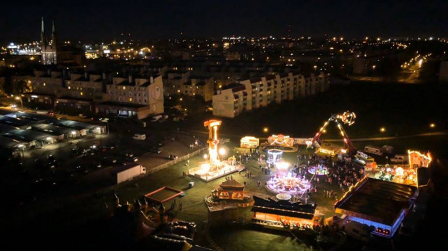 Moje miasto nocą  - Zdjęcie główne