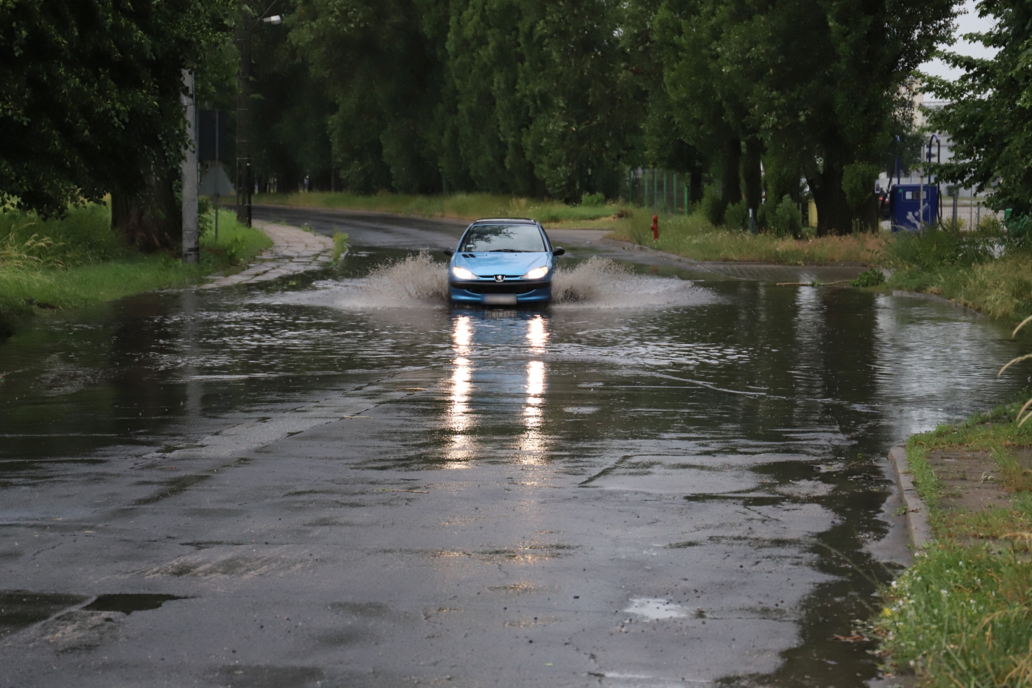 Częściowo zalana jest ul. Rychtelskiego