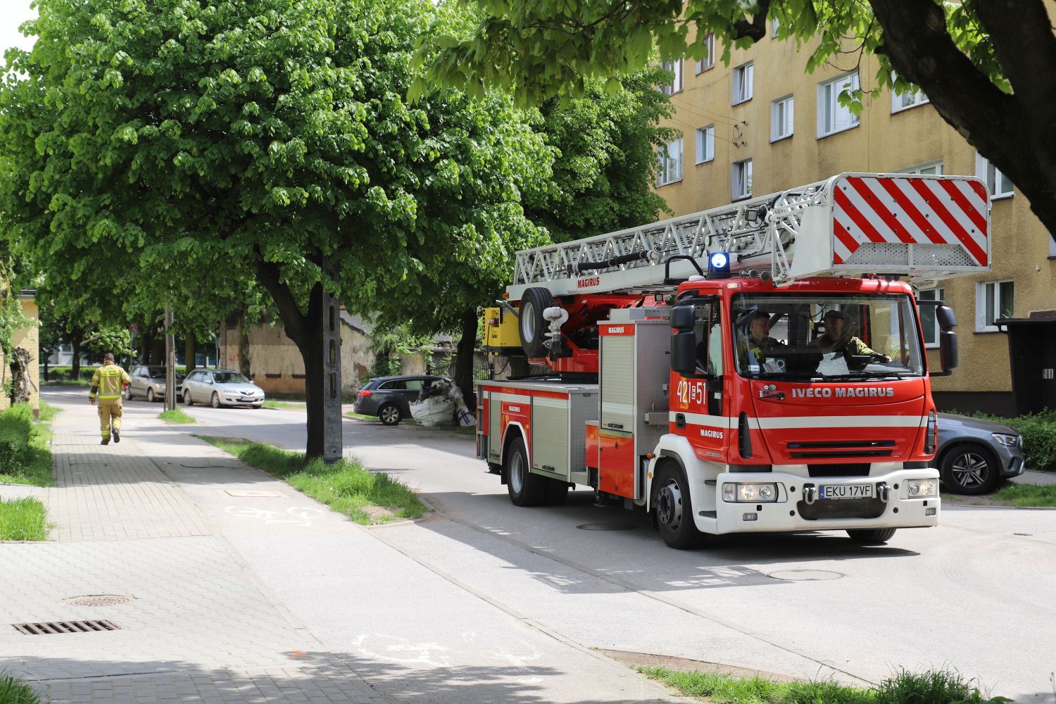 W Kutnie doszło do nietypowego pożaru - w jednym z bloków paliła się pościel