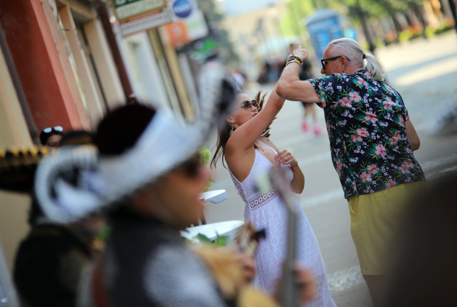 Na placu Wolności zagrało Trio Mariachi