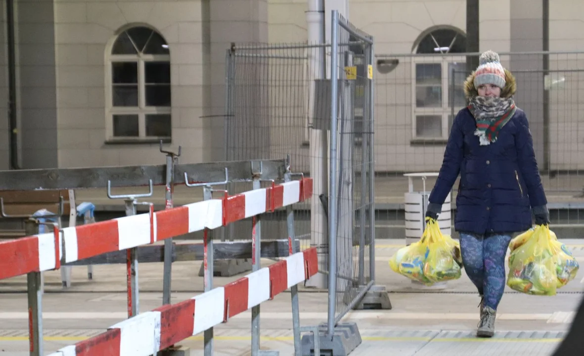 Kutno zbiera pieniądze na pomoc dla uchodźców przejeżdżających przez nasze miasto