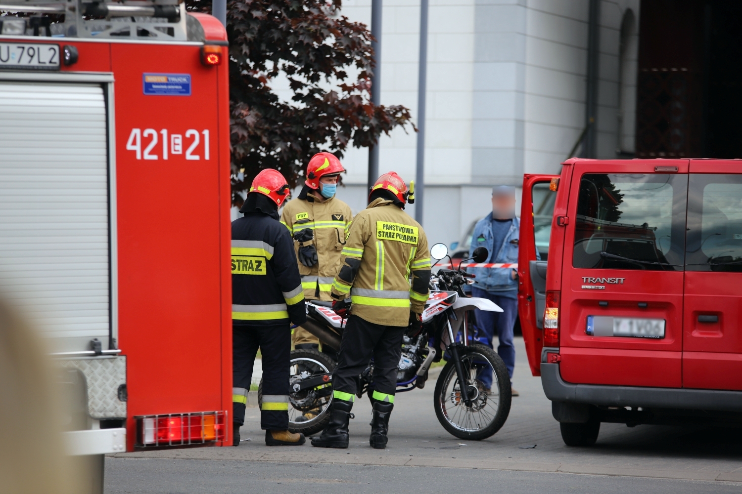 W wyniku zdarzenia ucierpiał kierowca motocykla