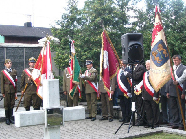 Obchody 63. rocznicy Powstania Warszawskiego - Zdjęcie główne