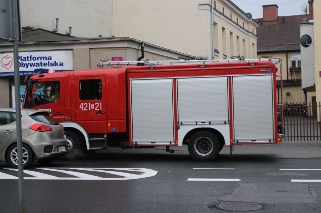[ZDJĘCIA] Straż pożarna w centrum Kutna! - Zdjęcie główne
