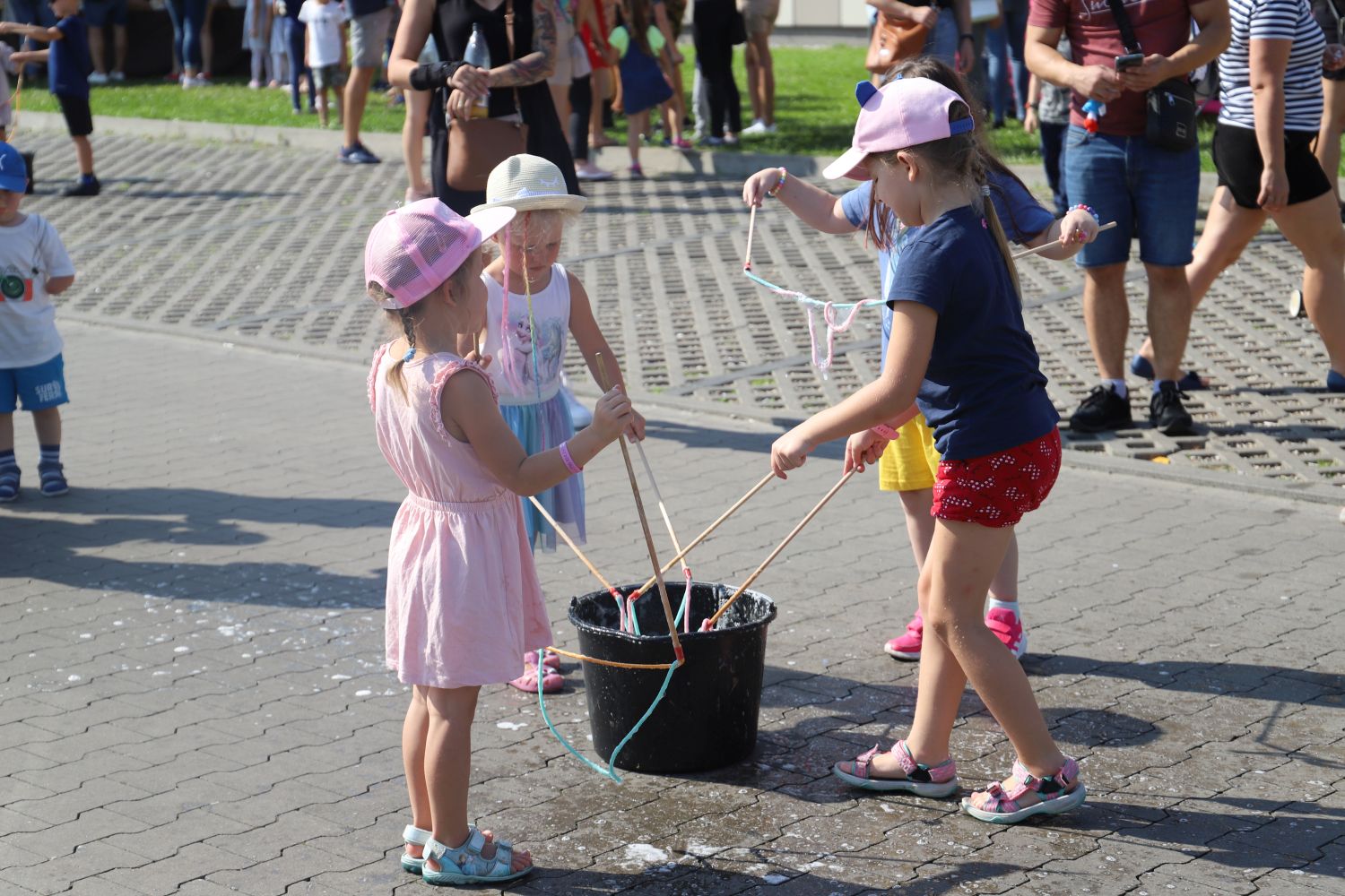 Sobota pełna atrakcji w Kutnie! Bańkowe szaleństwo w Galerii Różanej 