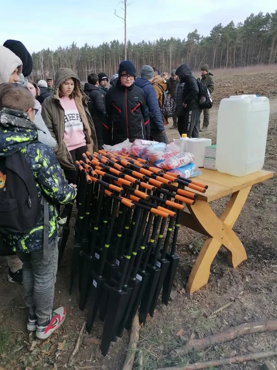 W powiecie kutnowskim trwa akcja ”Sadzimy zielonym do góry”