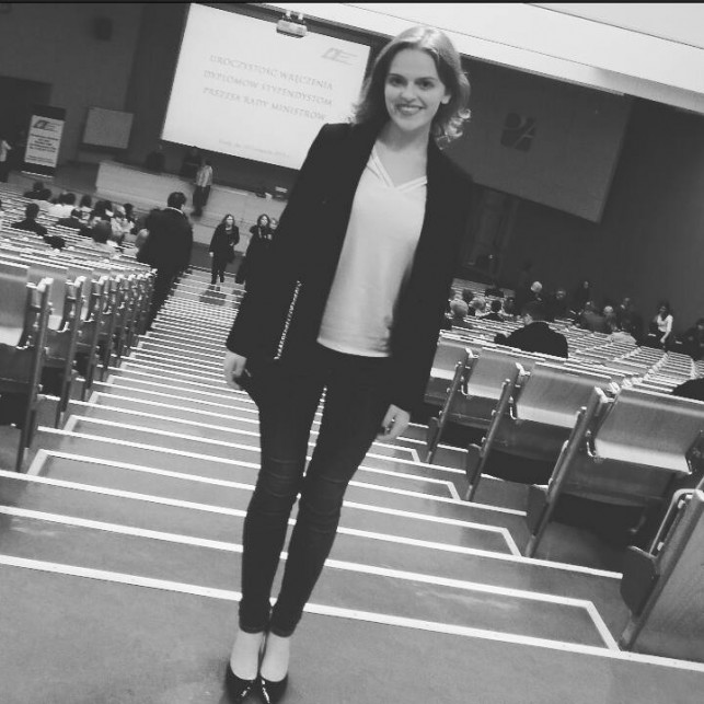 Aleksandra Wiklak finalistką LVII Olimpiady Wiedzy o Polsce i Świecie Współczesnym - Zdjęcie główne