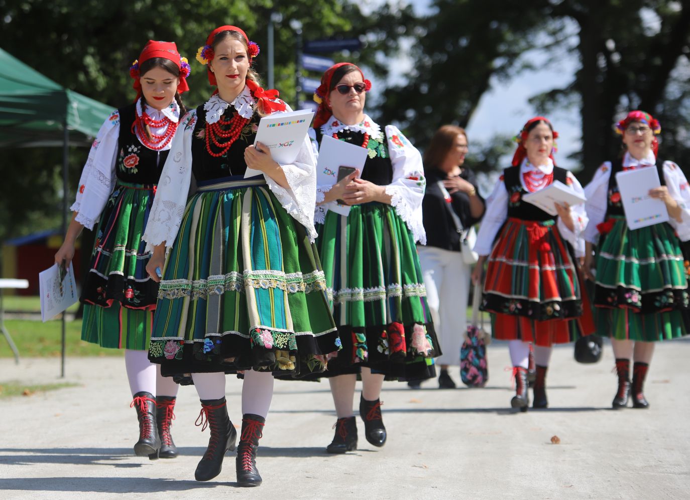 W Leszczynku pod Kutnem trwa festiwal muzyki ludowej