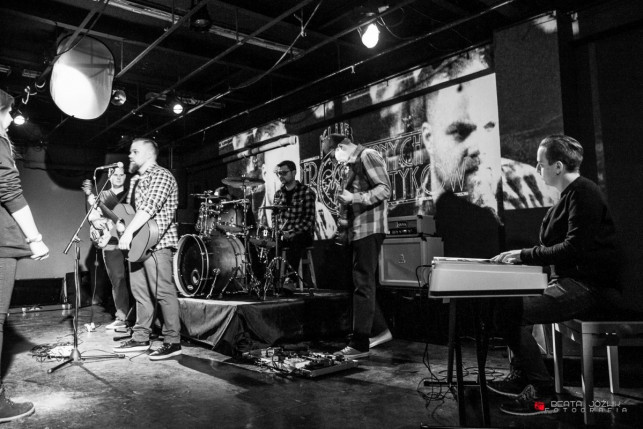 Klub Zdesperowanych Romantyków w Alternatywie - Zdjęcie główne