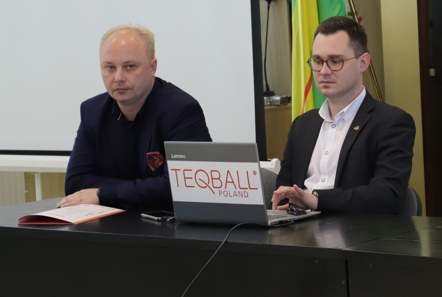 Z władzami miasta i powiatu rozmawiał m.in. Michał Listkiewicz. Tematem był teqball