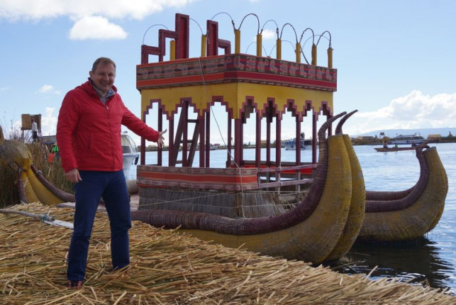 Jezioro Titicaca zapiera dech w piersiach - Zdjęcie główne