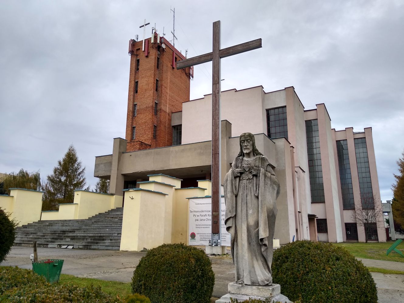 Remont w jednym z kutnowskich kościołów stanął pod znakiem zapytania przez sytuację na rynku budowalnym