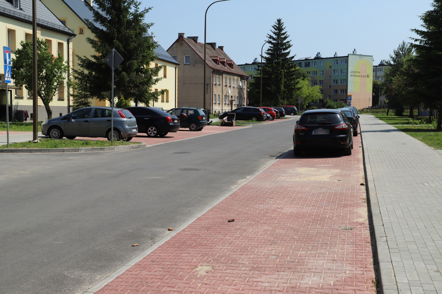 Ulica Wybickiego nabrała nowego blasku