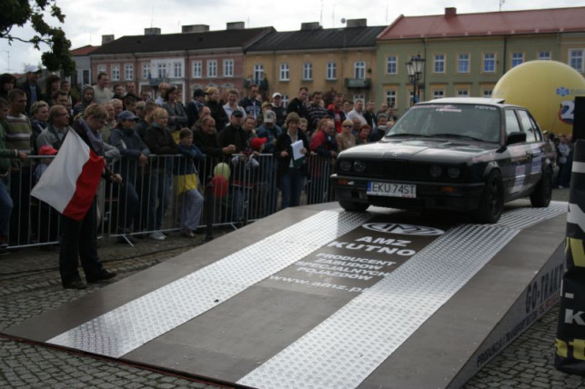 Trwa I Rajd Róży - Zdjęcie główne