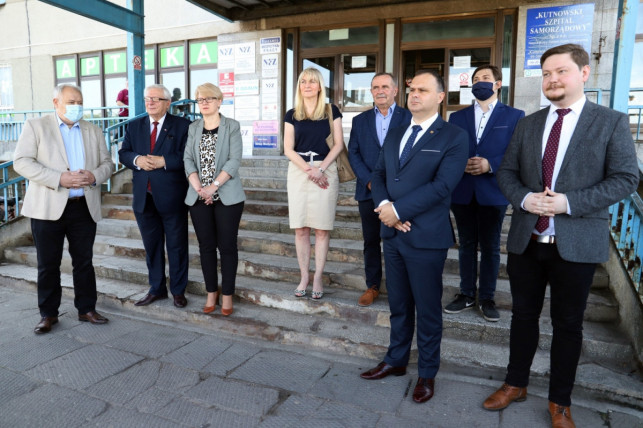 Remont wejścia i szklany dach. Wkrótce ruszą prace w szpitalu - Zdjęcie główne