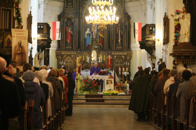 Jutro kolejna msza w intencji ofiar - Zdjęcie główne