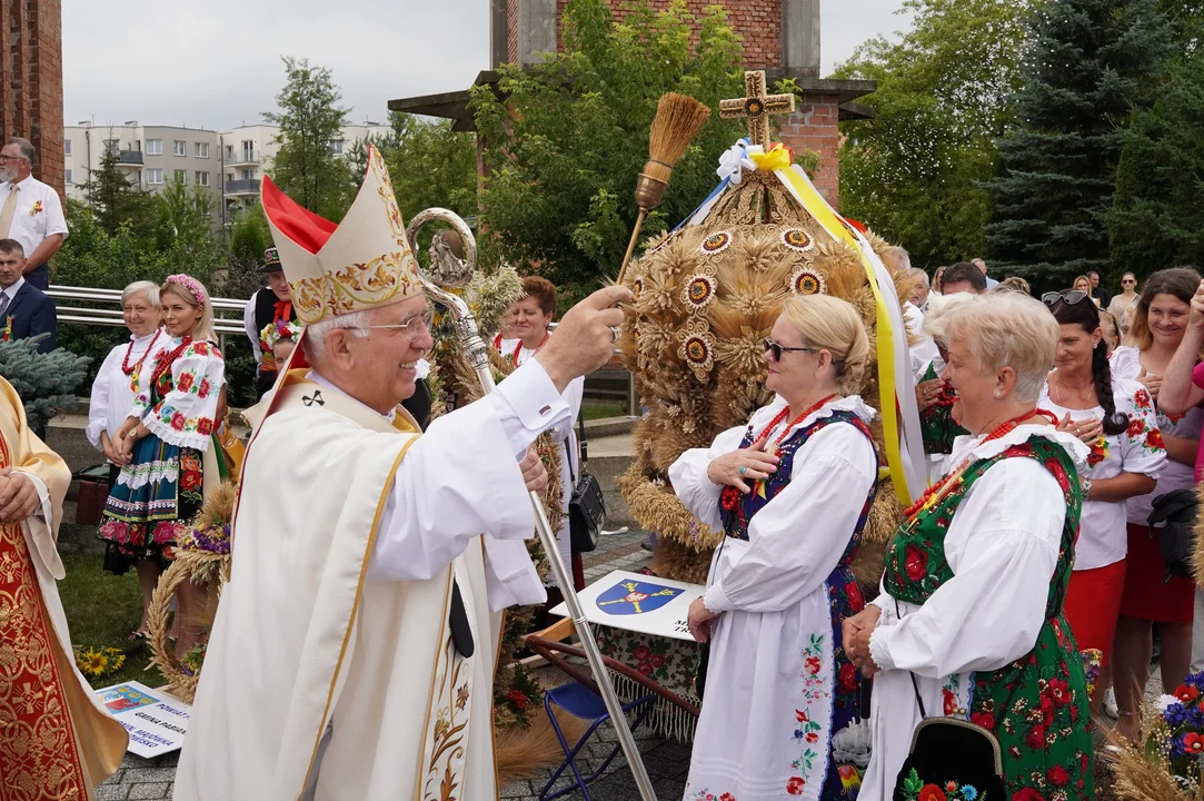 Dożynki województwa łódzkiego w Radomsku