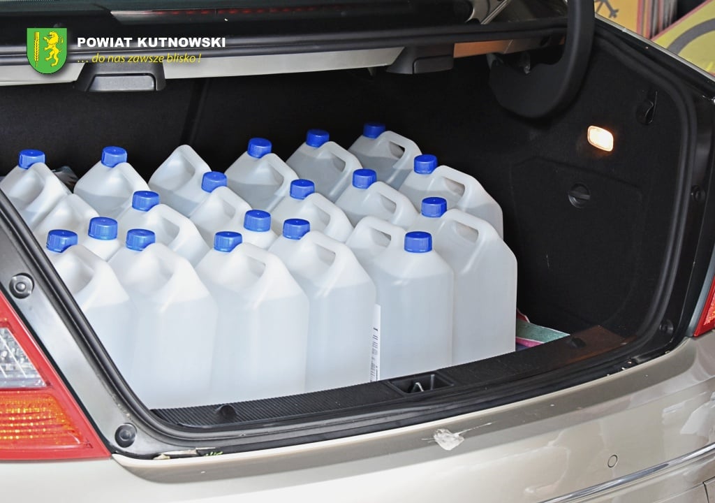 Do powiatu kutnowskiego trafiły środki ochrony dla szkół