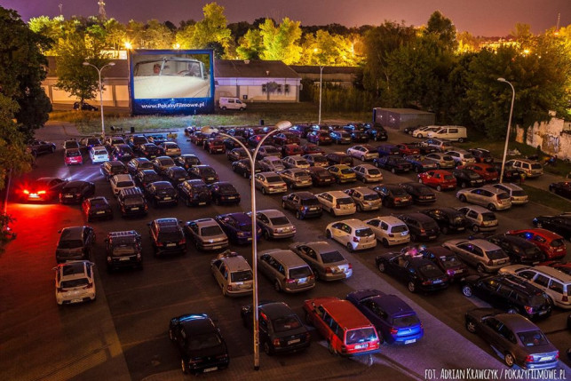 W Kutnie będzie... samochodowe kino? ''Poczyniliśmy kroki'' - Zdjęcie główne