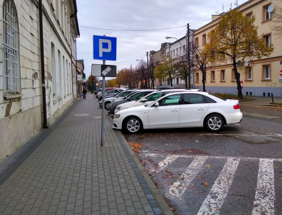 Wraca Strefa Płatnego Parkowania. Ile zapłacimy za miejsce parkingowe w centrum Kutna? - Zdjęcie główne