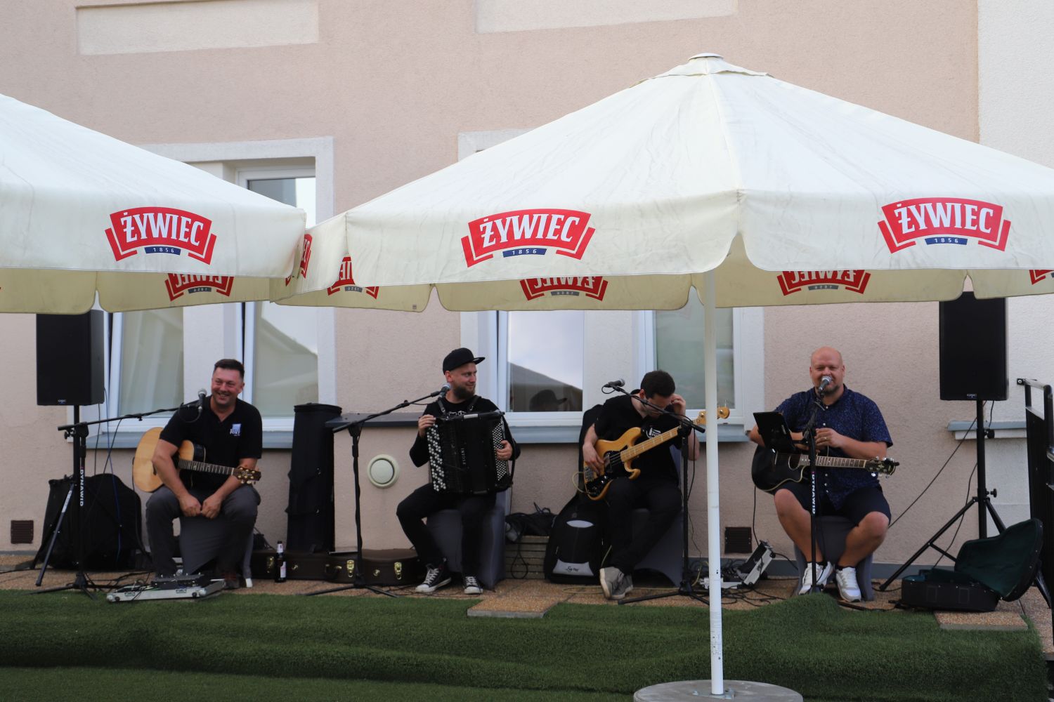 Żeglarskie rytmy w Hotelu Rondo. Dla kutnian wystąpił Własny Port