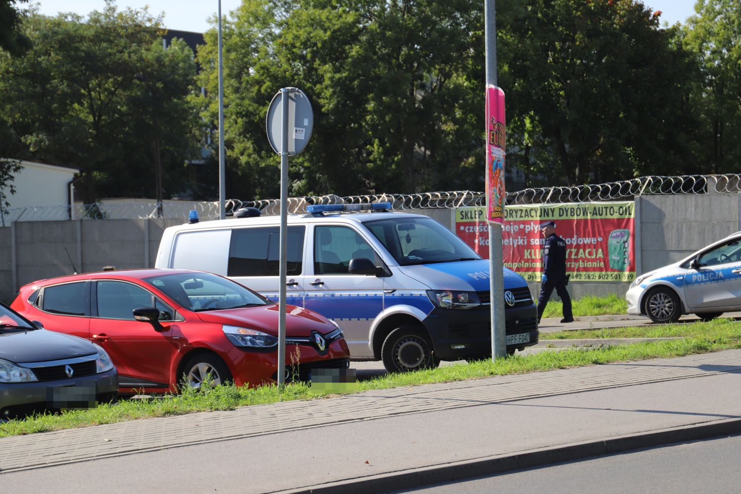 Obok jednej z Biedronek z Kutnie doszło do potrącenia pieszej