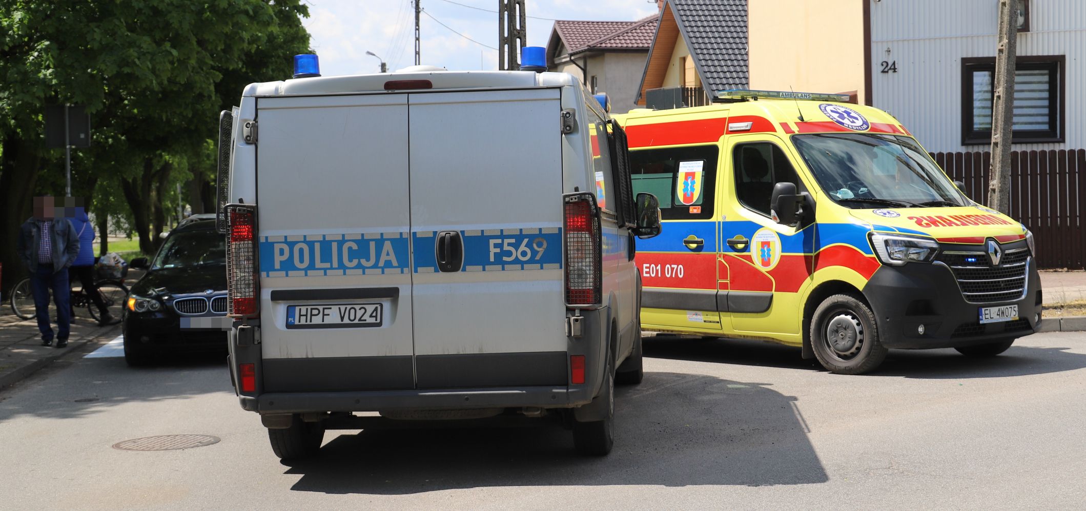 Policjanci z Kutna pomogli kobiecie i jej synkowi. "To ludzie Anioły" - Zdjęcie główne