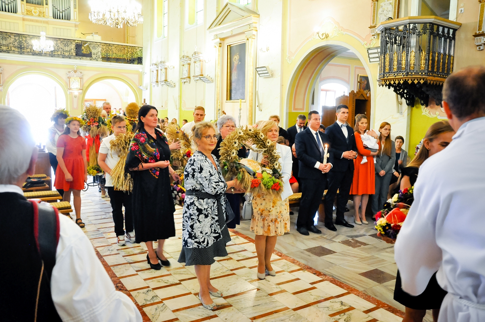 Gmina Żychlin dziękuje za plony. Za nami dożynki gminno-parafialne [ZDJĘCIA] - Zdjęcie główne